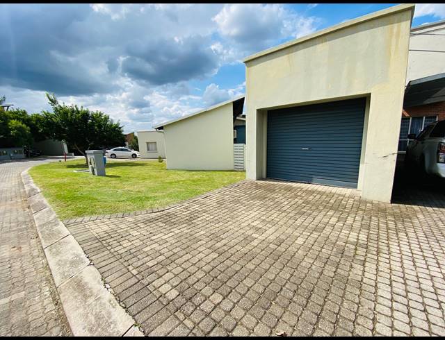 3 BEDROOM APARTMENT TO LET IN NELSPRUIT EXT 29